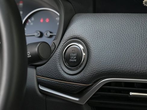 Certified 2025 MAZDA CX-90 3.3 Turbo w/ Preferred Package image 36