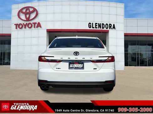 New 2026 Toyota Camry SE FWD image 9