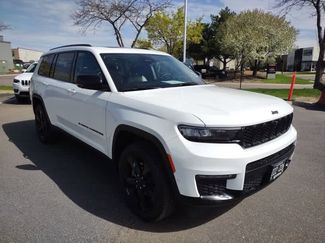 Used 2023 Jeep Grand Cherokee L Limited w/ Luxury Tech Group II AWD/4WD video 2