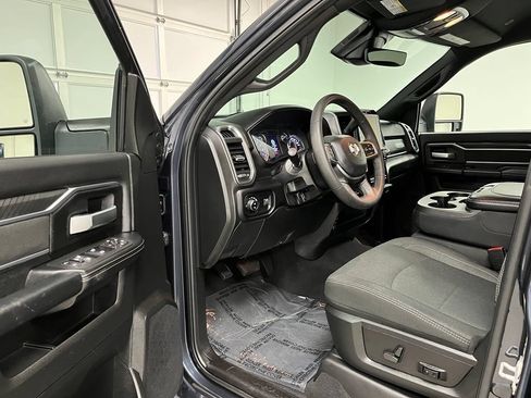 Used 2026 RAM 2500 Big Horn AWD/4WD image 20
