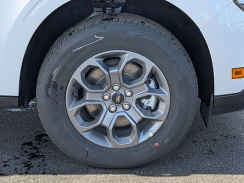 New 2025 Ford Maverick XLT image 16