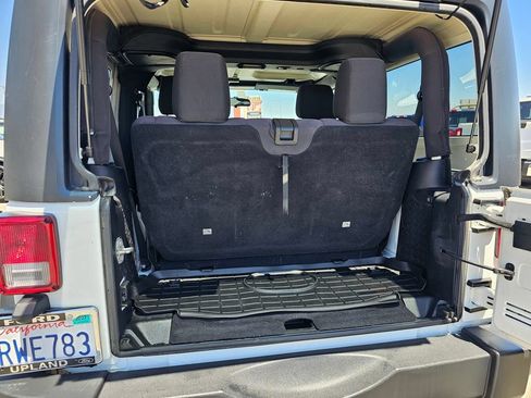 Used 2016 Jeep Wrangler Sport w/ Quick Order Package 24S AWD/4WD image 14