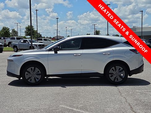 Used 2025 Nissan Murano SL AWD/4WD image 3