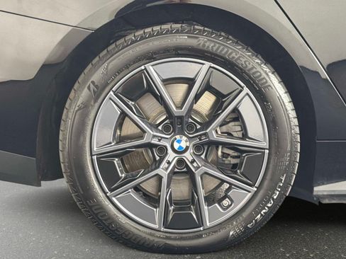 Used 2025 BMW i4 eDrive40 RWD image 18