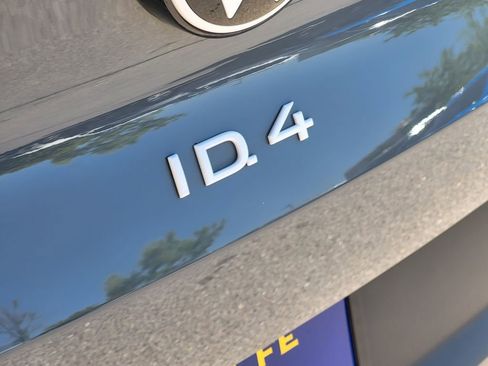 Used 2024 Volkswagen ID.4 2WD image 30