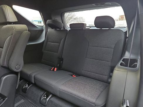 New 2026 Chevrolet Traverse LT image 11