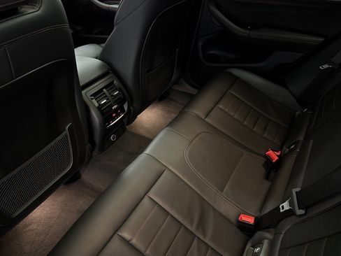 Used 2019 BMW X4 M40i w/ Executive Package image 28