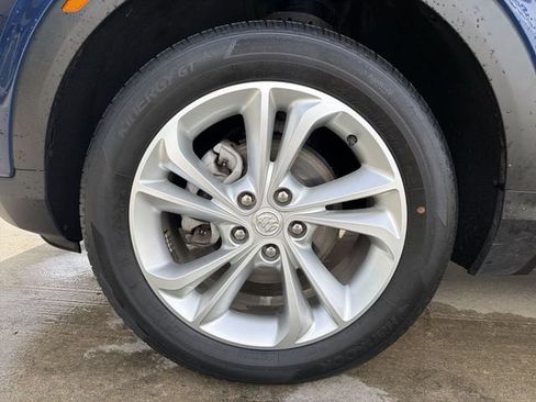 Used 2023 Buick Encore GX Preferred w/ Cold Weather Comfort Package FWD image 12