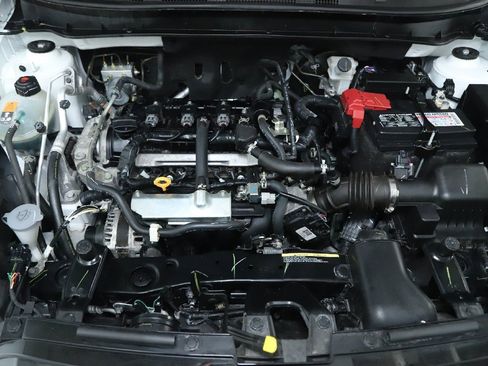 Certified 2024 Nissan Kicks SR image 34