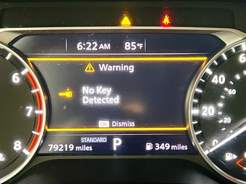 Used 2023 Nissan Rogue SV FWD image 22