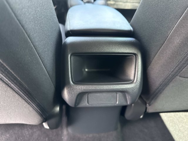 Certified 2025 Honda HR-V LX image 15