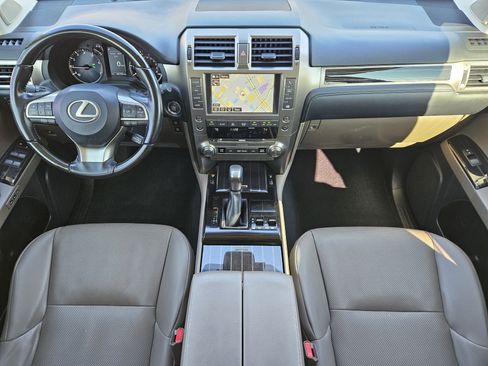 Used 2021 Lexus GX 460 Premium image 27
