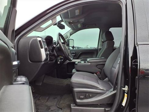 Used 2015 Chevrolet Silverado 2500 LT w/ LT Convenience Package image 17