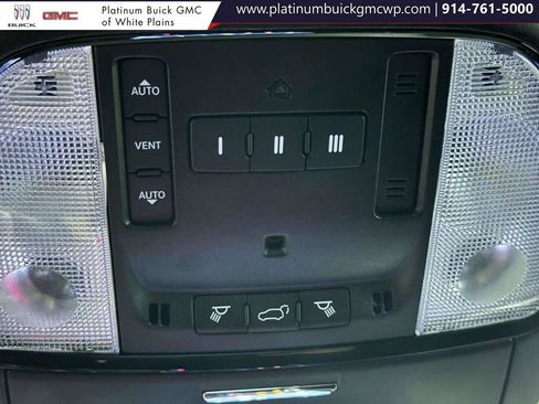 Used 2022 Dodge Durango GT image 39