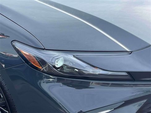 Certified 2025 Toyota Camry SE image 12