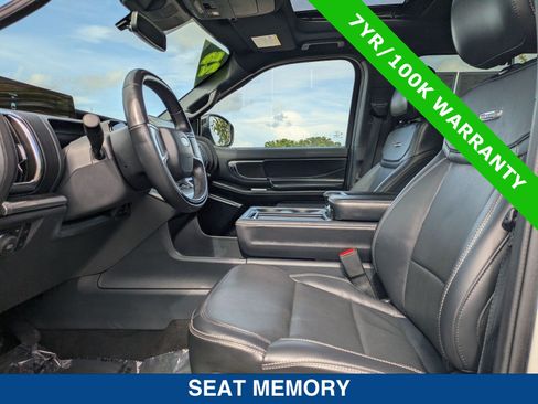 Certified 2025 Ford Expedition Max Platinum w/ Stealth Appearance Package AWD/4WD image 34