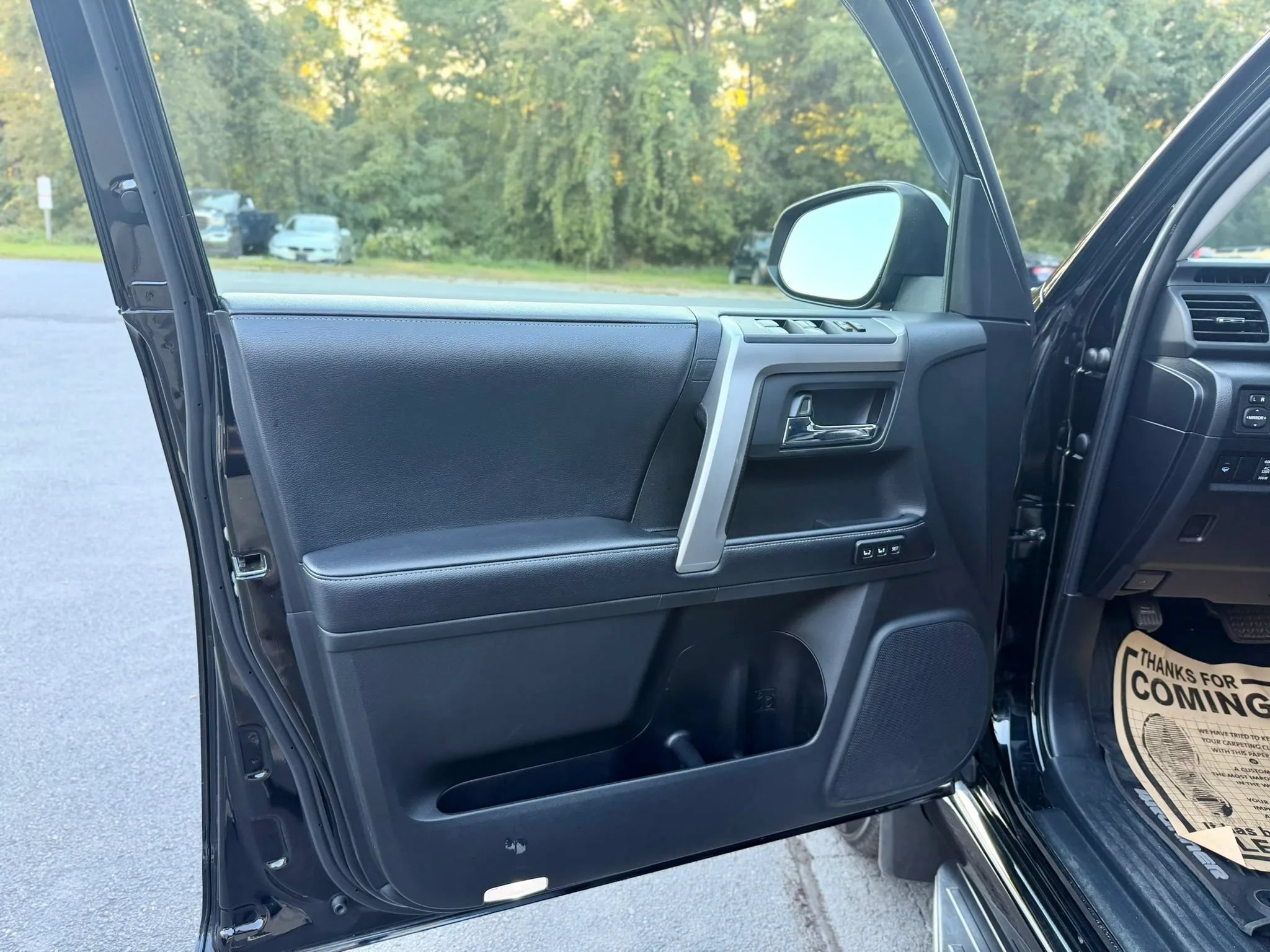 Used 2019 Toyota 4Runner Limited AWD/4WD image 13