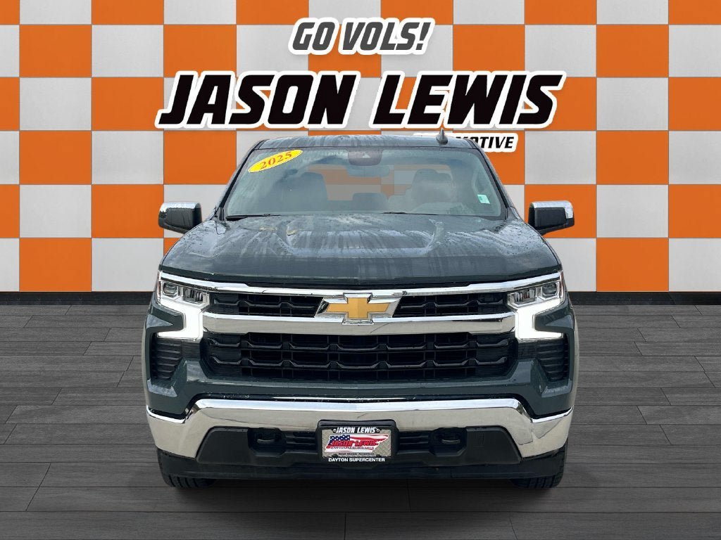 Used 2025 Chevrolet Silverado 1500 LT AWD/4WD image 8