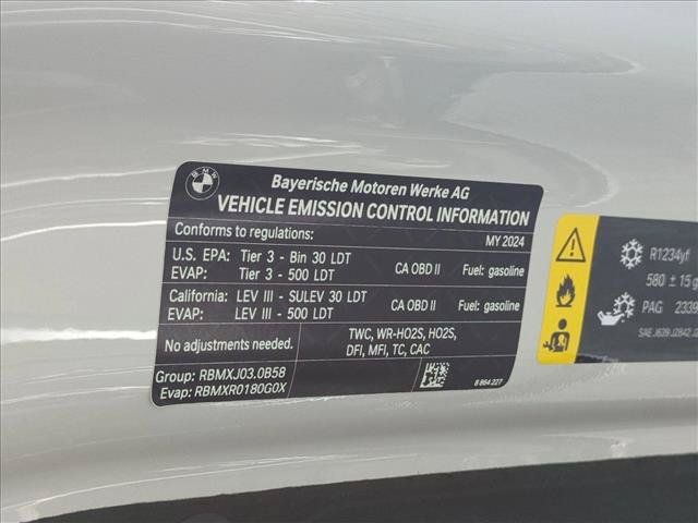 Used 2024 BMW X5 sDrive40i w/ Parking Assistance Package RWD image 28