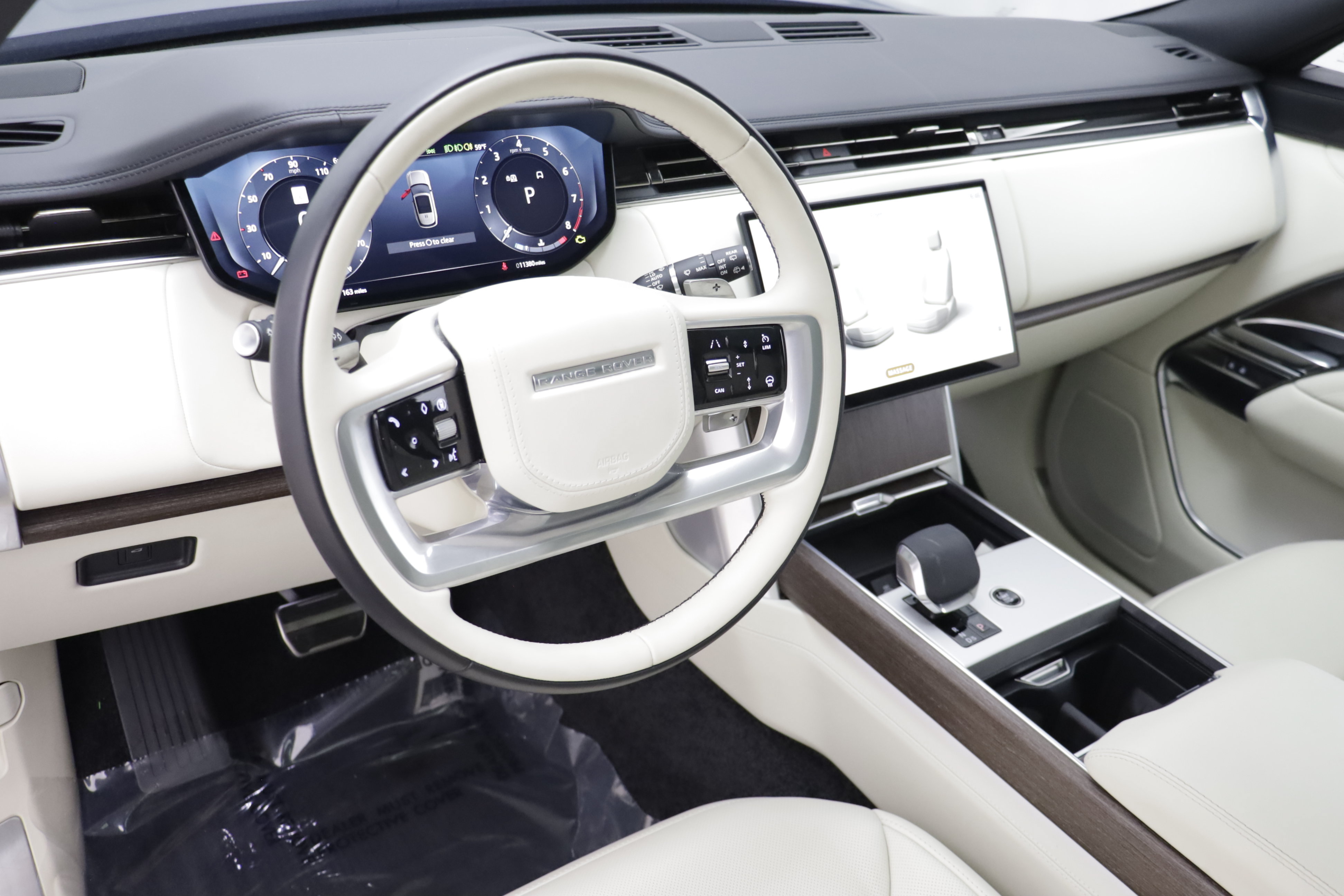 Certified 2025 Land Rover Range Rover SE AWD/4WD image 6