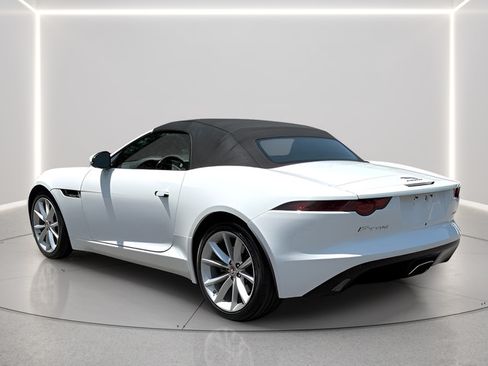 Used 2019 Jaguar F-TYPE Convertible RWD image 7