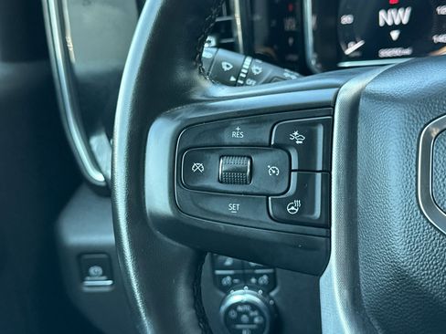 Used 2024 GMC Sierra 1500 SLT image 34
