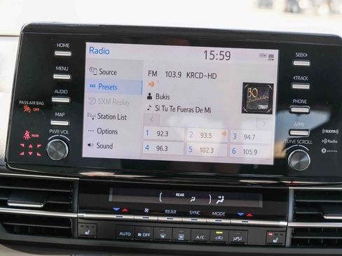 Certified 2023 Toyota Sienna XLE FWD image 14