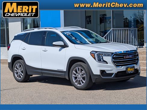 Certified 2024 GMC Terrain SLT AWD/4WD image 1