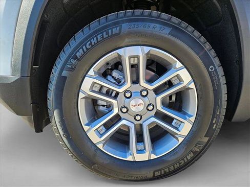 New 2025 GMC Terrain Elevation image 10