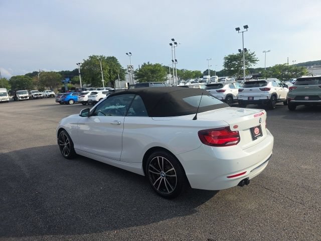 Used 2020 BMW 230i Convertible w/ Convenience Package RWD image 34