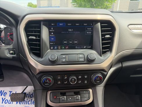 Used 2023 GMC Acadia Denali AWD/4WD image 7