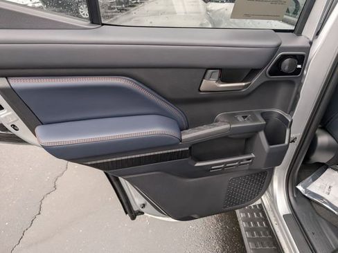 New 2026 Toyota 4Runner 4WD image 11