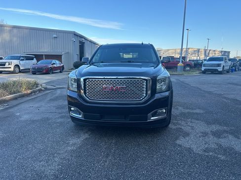 Used 2015 GMC Yukon Denali w/ Touring Package image 8