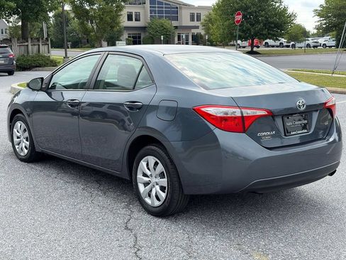 Used 2016 Toyota Corolla LE FWD image 5