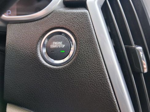 Used 2013 Cadillac SRX Luxury FWD image 18