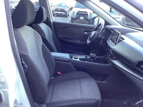 Used 2023 Nissan Rogue SV AWD/4WD image 15
