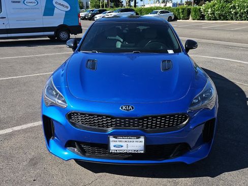 Used 2018 Kia Stinger GT2 image 4