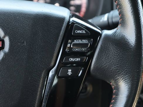 Used 2025 Nissan Frontier PRO-4X w/ Black Accent Package AWD/4WD image 23