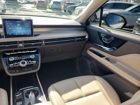 Certified 2022 Lincoln Corsair FWD image 21