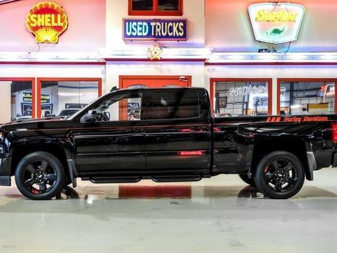 Used 2017 Chevrolet Silverado 1500 LTZ Z71 image 12