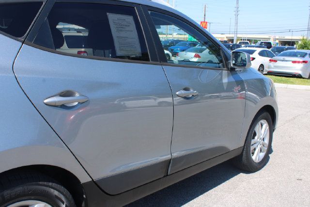 Used 2011 Hyundai Tucson GLS FWD image 42