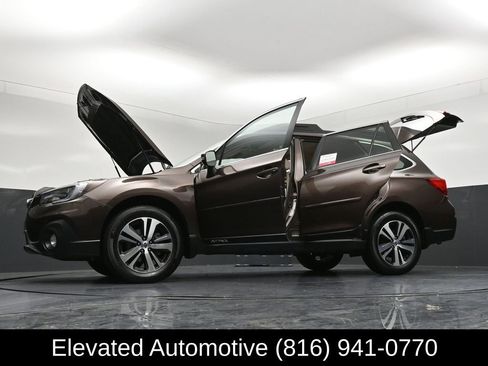 Used 2019 Subaru Outback 2.5i Limited w/ Popular Package #2 image 40
