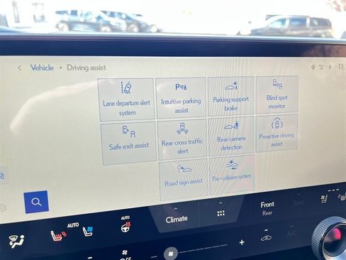 Used 2024 Lexus RX 450h Luxury w/ Convenience Package image 40