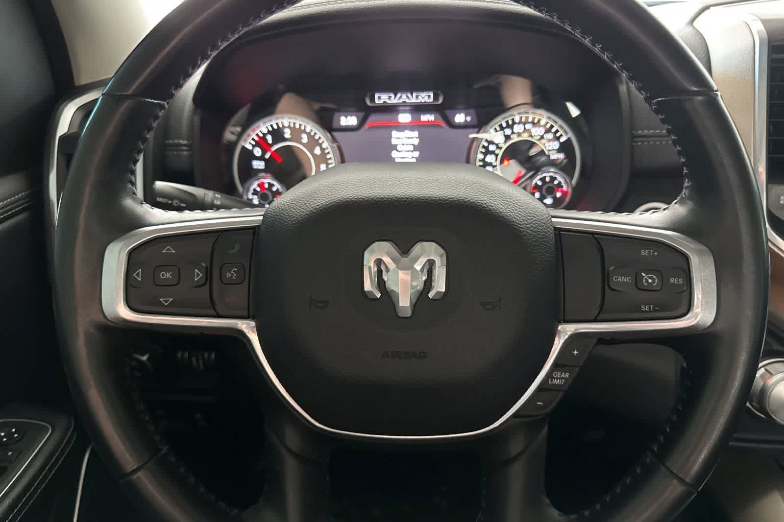 Used 2022 RAM 1500 Laramie AWD/4WD image 25