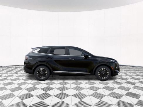 New 2026 Kia Sportage LX image 9