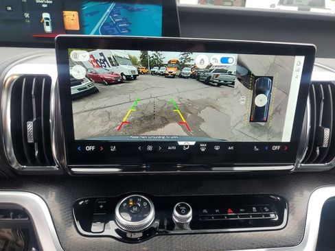 New 2026 Ford Expedition Platinum AWD/4WD image 25