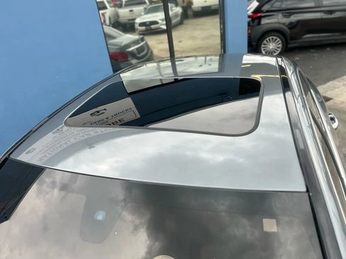 Used 2021 Mercedes-Benz C 300 Sedan image 10