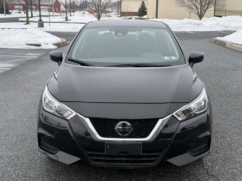 Used 2020 Nissan Versa S image 3