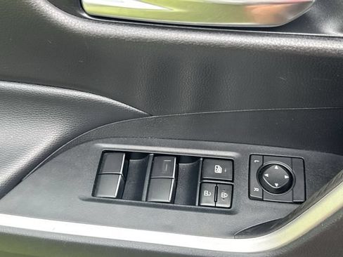 Used 2021 Toyota RAV4 XLE Premium FWD image 26