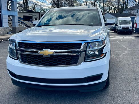 Used 2016 Chevrolet Tahoe LT image 2
